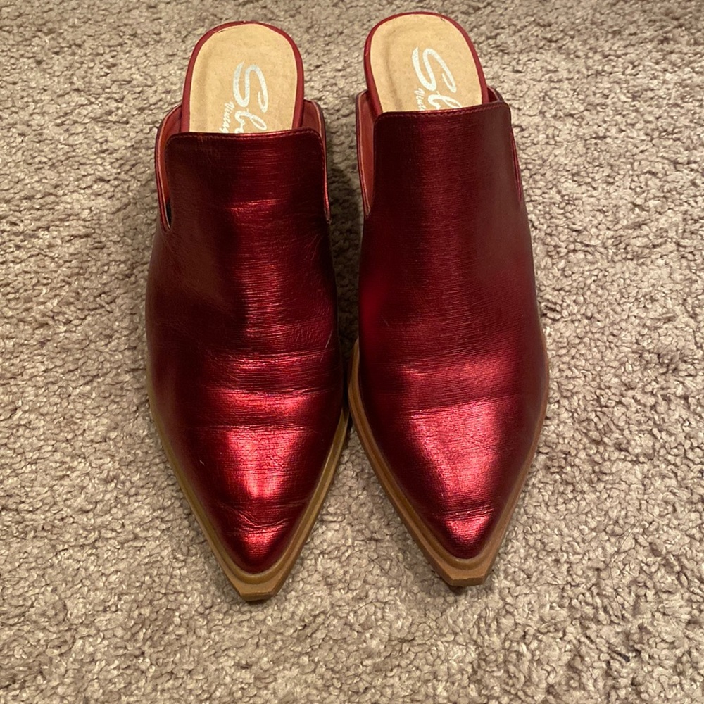 Metallic red mules